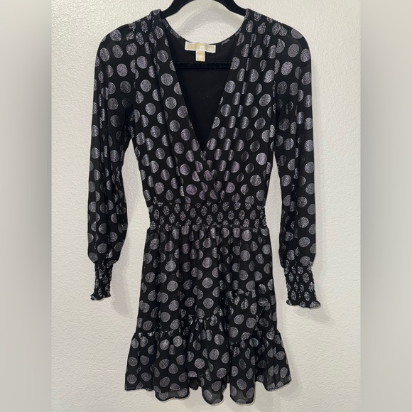 Michael Kors printed ruffled wrap dress - Picture 2 of 4